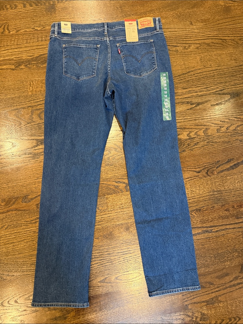 Levi's woman’s 18 314 34x32 Dark Blue Straight-Leg Jeans